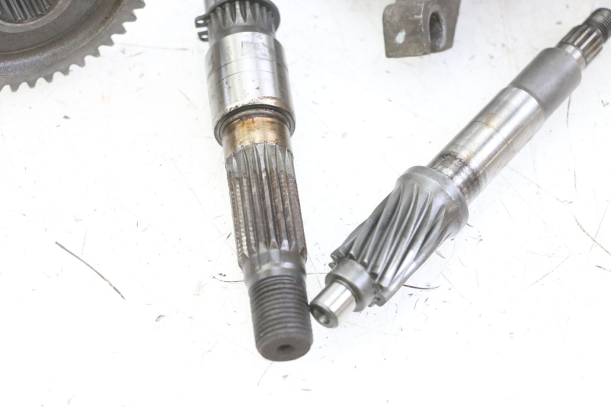 photo de TRANSMISSION ROUE  MBK OVETTO 4T 50 (2008 - 2016) - Points de fixation