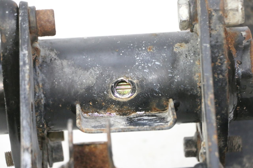 photo de TRANSMISSION ROUE  HYTRACK S 150 (2003 - 2011) - Zoom composants