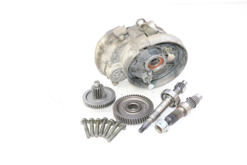 photo de TRANSMISSION ROUE  JM MOTORS SANTANA 50 (2014 - 2023) - Vue rapprochée