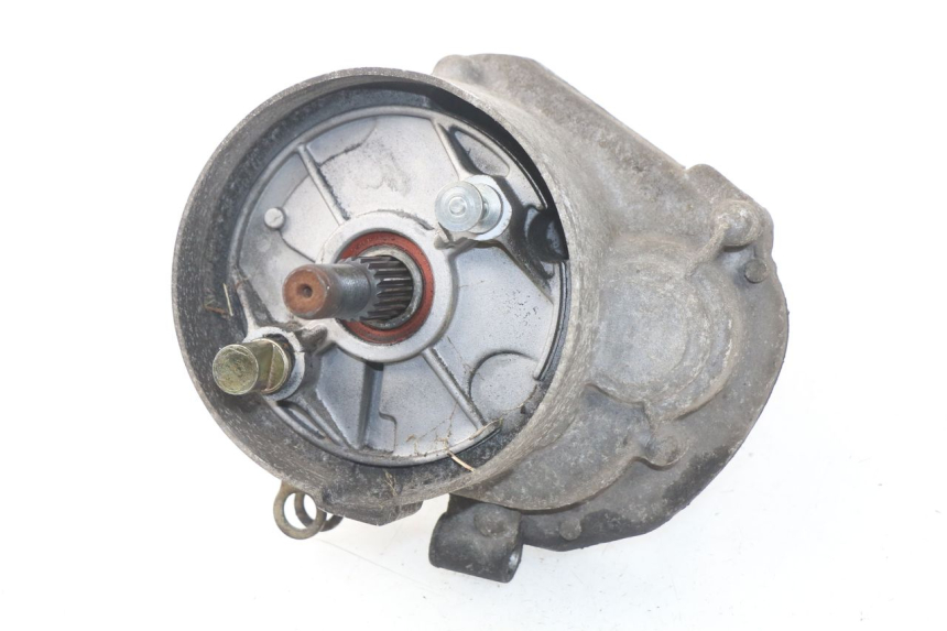 photo de TRANSMISSION ROUE  JM MOTORS SC 4T 50 (2012 - 2017) - Gros plan technique