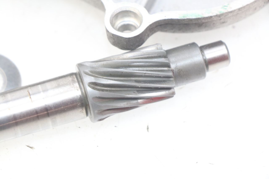 photo de TRANSMISSION ROUE YAMAHA SLIDER NAKED 50 (2004 - 2018) - Photo complémentaire