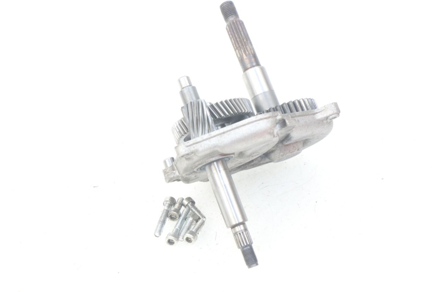 photo de TRANSMISSION ROUE YAMAHA SLIDER NAKED 50 (2004 - 2018) - Gros plan technique