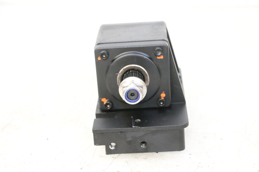 photo de TRANSMISSION ROUE DUALTRON VICTOR LIMITED 1 - Points de fixation