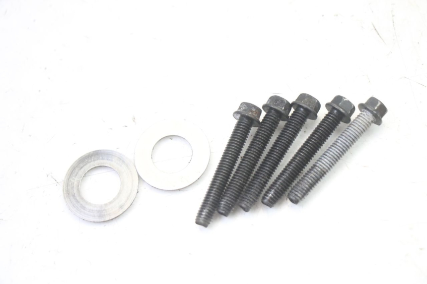 photo de TRANSMISSION ROUE  PEUGEOT VIVACITY 50 (2004 - 2009) - Zoom composants