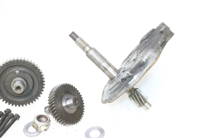 photo de TRANSMISSION ROUE  PEUGEOT VIVACITY 50 (1998 - 2003) - Vue d’ensemble