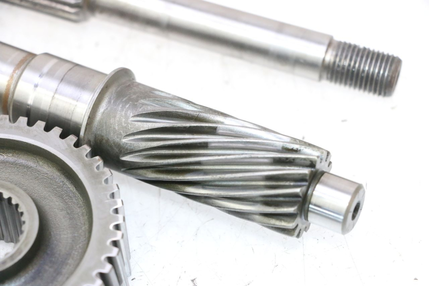 photo de TRANSMISSION ROUE  YAMAHA X-MAX XMAX 125 (2010 - 2013) - Gros plan technique