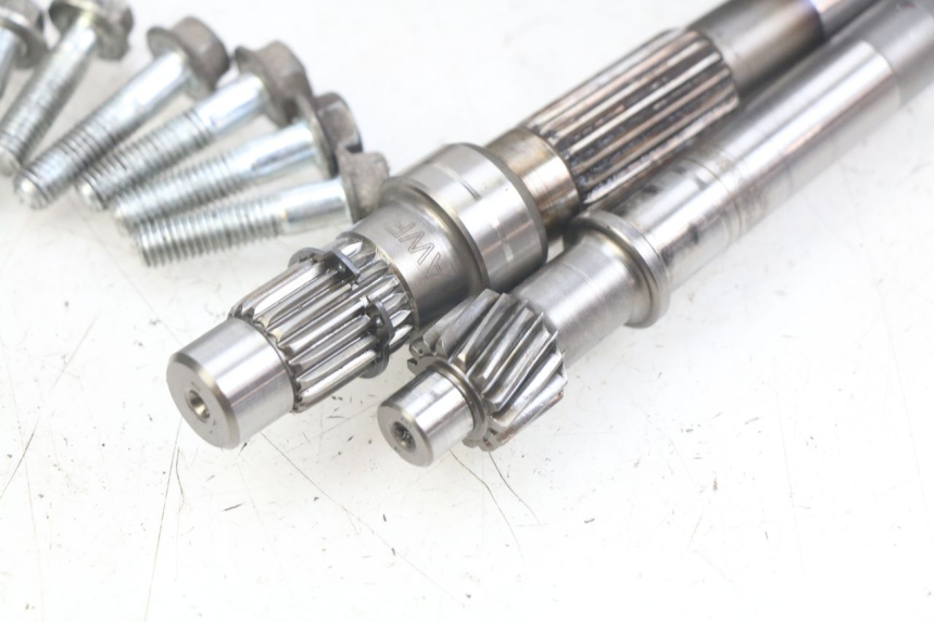 photo de TRANSMISSION ROUE SYM X-PRO 4T 50 (2014 - 2021) - Gros plan technique