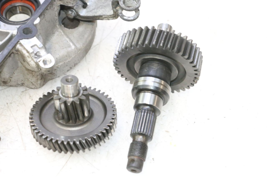photo de TRANSMISSION ROUE  PIAGGIO X8 STREET 125 (2006 - 2007) - Autre angle de vue