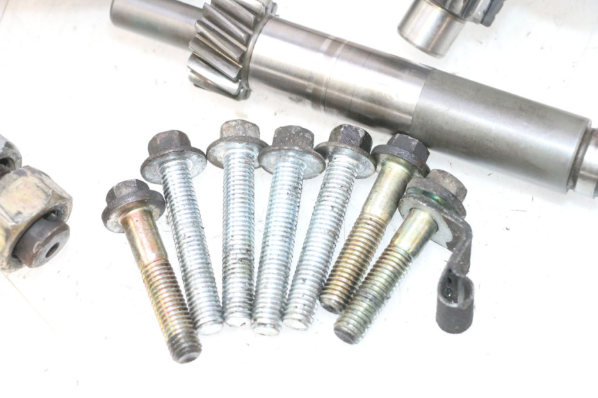 photo de TRANSMISSION ROUE PIAGGIO X9 EVOLUTION 125 (2003 - 2007) - Zoom état d’usage