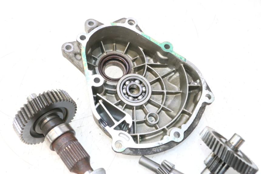 photo de TRANSMISSION ROUE PIAGGIO X9 EVOLUTION 125 (2003 - 2007) - État de surface