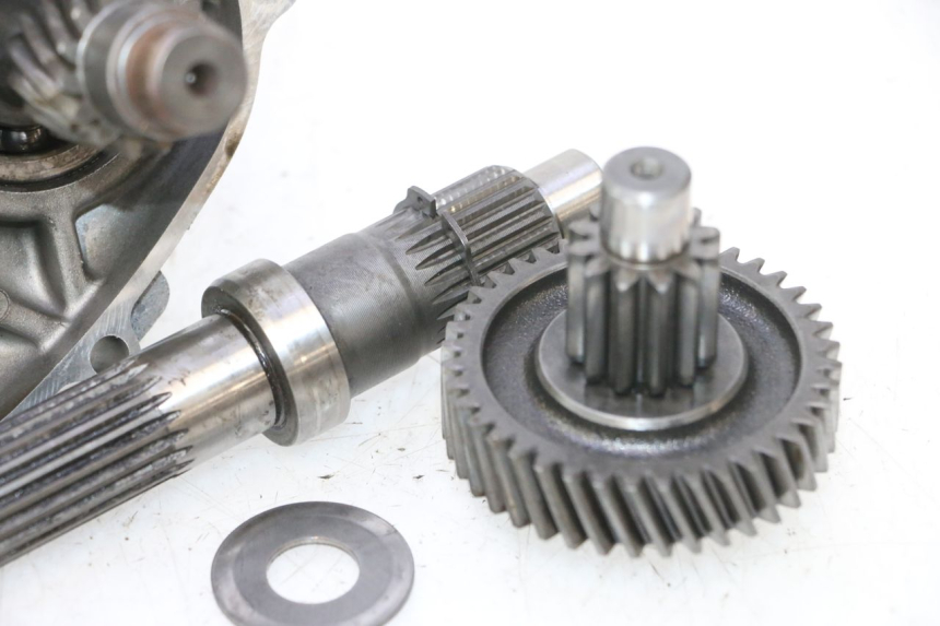 photo de TRANSMISSION ROUE YAMAHA YP MAJESTY 125 (1998 - 2001) - Photo complémentaire