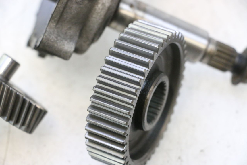 photo de TRANSMISSION ROUE YAMAHA YP MAJESTY 125 (2002 - 2006) - Détails caractéristiques