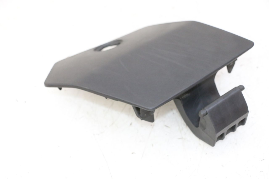 photo de TRAPPE ESSENCE PEUGEOT CITYSTAR 50 (2013 - 2017) - Autre angle de vue