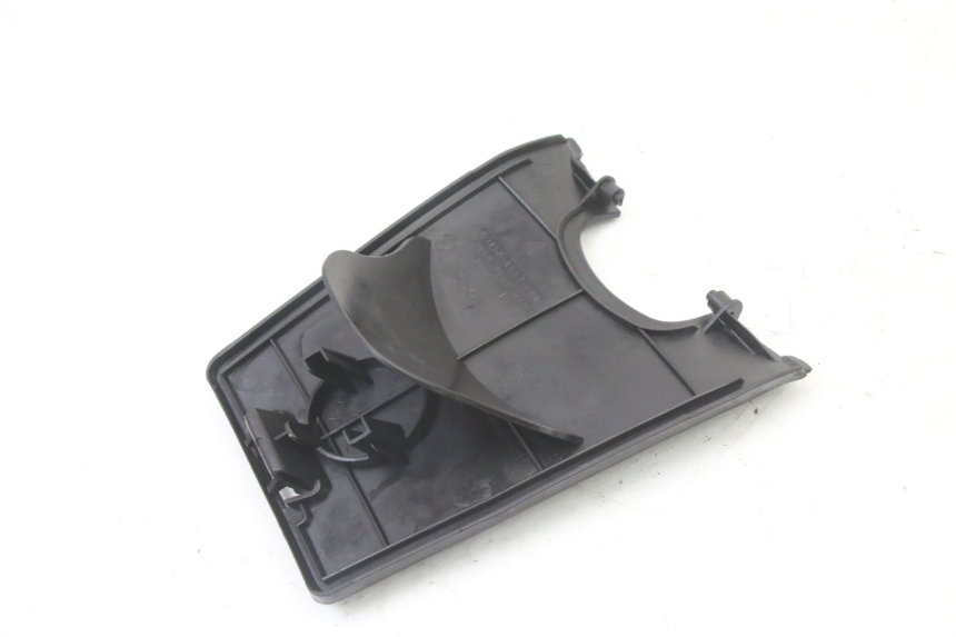 photo de TRAPPE ESSENCE KYMCO DINK STREET 125 (2009 - 2014) - Gros plan technique