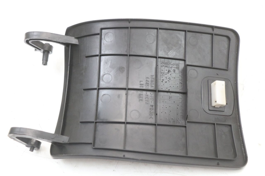 photo de TRAPPE ESSENCE HONDA FJS SILVER WING SILVERWING 400 (2005 - 2008) - Autre angle de vue