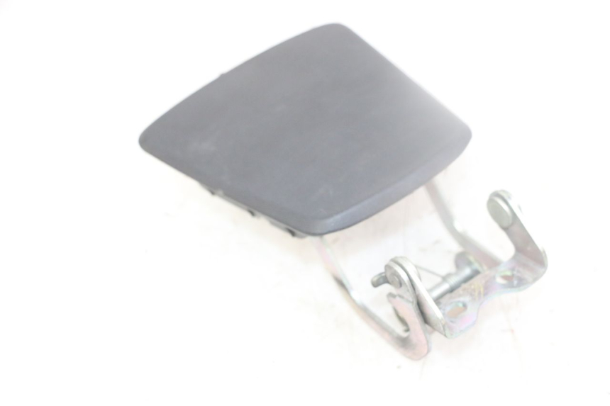 photo de TRAPPE ESSENCE HONDA FORZA ABS 300 (2013 - 2017) - Autre angle de vue