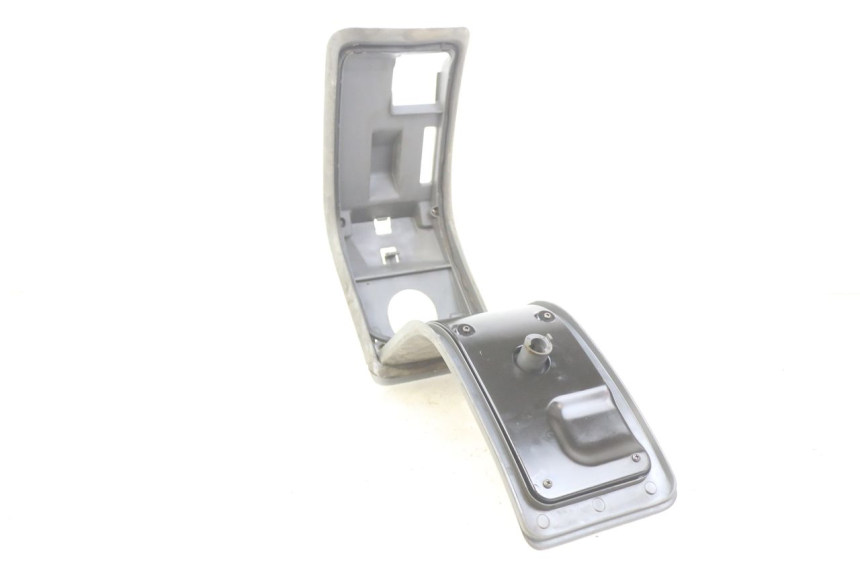 photo de TRAPPE ESSENCE PIAGGIO HEXAGON 2T 125 (1994 - 1998) - Gros plan technique