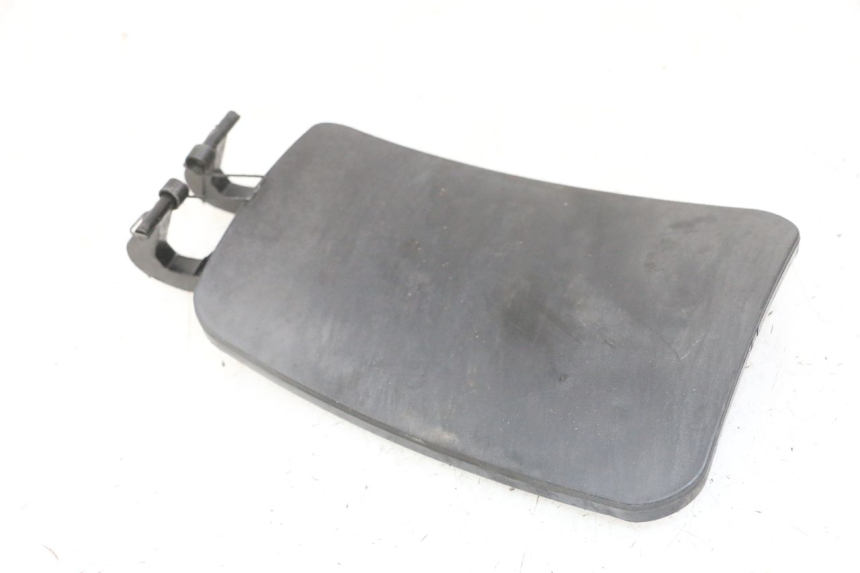 photo de TRAPPE ESSENCE PIAGGIO MP3 LT 400 (2007 - 2012) - Zoom état d’usage