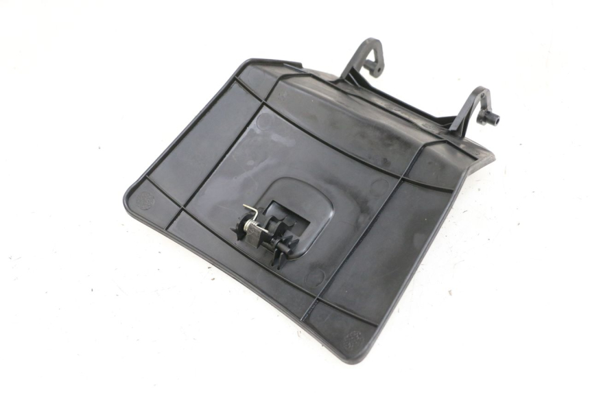 photo de TRAPPE ESSENCE HONDA NHX LEAD 110 (2008 - 2010) - Détail de la pièce