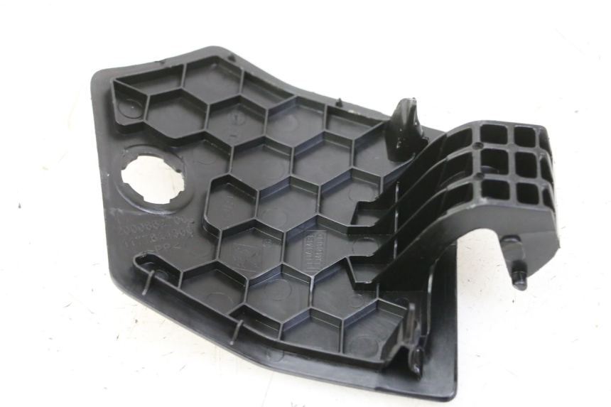 photo de TRAPPE ESSENCE PEUGEOT CITYSTAR 125 (2011 - 2017) - Détail de la pièce