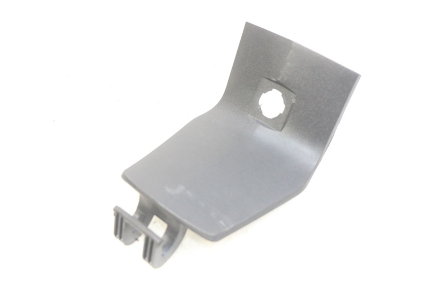 photo de TRAPPE ESSENCE PEUGEOT SATELIS 125 (2006 - 2009) - Vue principale