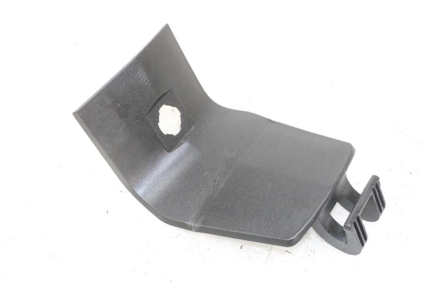 photo de TRAPPE ESSENCE PEUGEOT SATELIS 125 (2013 - 2018) - Vue principale