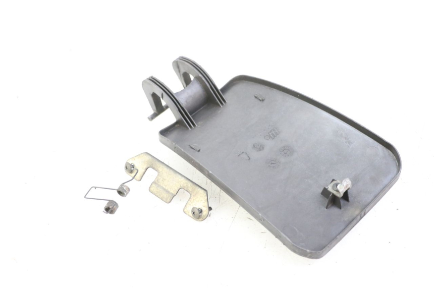 photo de TRAPPE ESSENCE PIAGGIO X8 125 (2004 - 2007) - Détail de la pièce