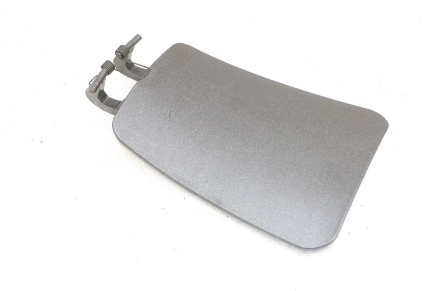 photo de TRAPPE ESSENCE PIAGGIO X8 125 (2004 - 2007) - Zoom état d’usage