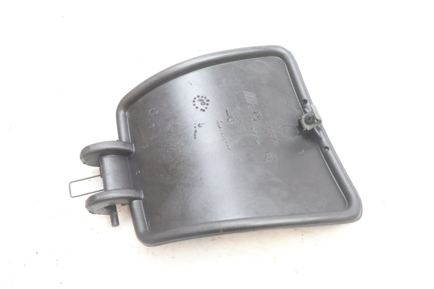 photo de TRAPPE ESSENCE PIAGGIO X9 EVOLUTION 125 (2003 - 2007) - Autre angle de vue