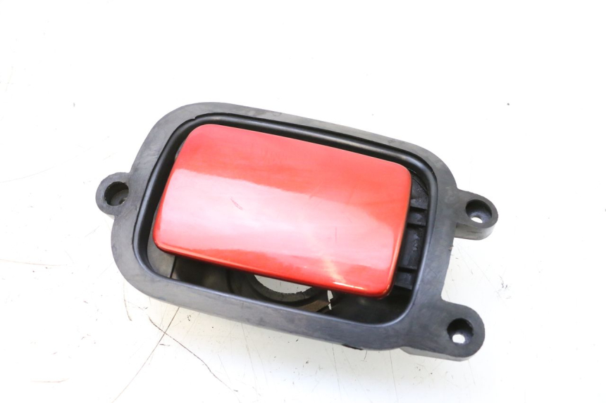 photo de TRAPPE ESSENCE YAMAHA YP MAJESTY 125 (1998 - 2001) - Vue principale