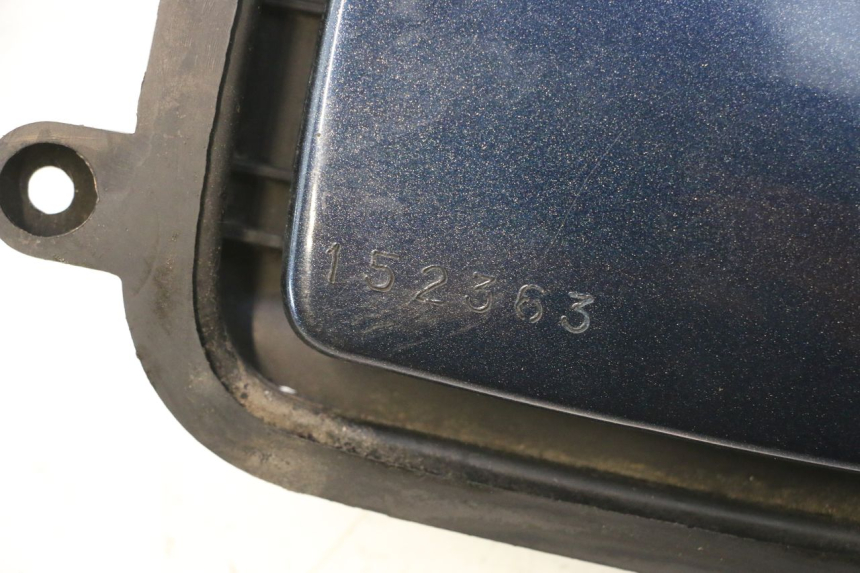 photo de TRAPPE ESSENCE YAMAHA YP MAJESTY 125 (1998 - 2001) - Autre angle de vue