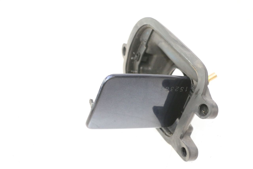 photo de TRAPPE ESSENCE YAMAHA YP MAJESTY 125 (1998 - 2001) - État de surface