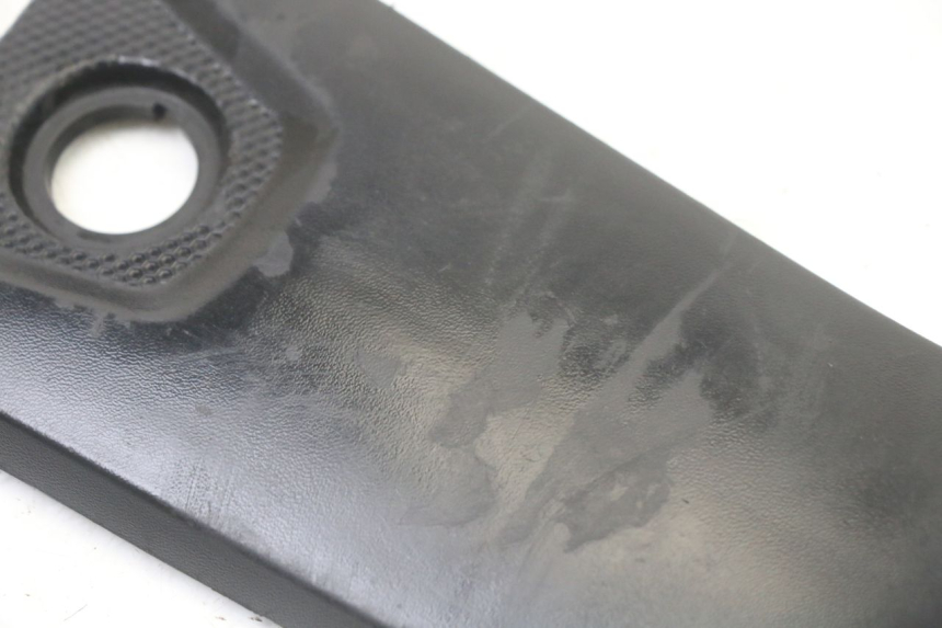 photo de TRAPPE ESSENCE YAMAHA YP X-MAX XMAX 400 (2014 - 2017) - Détail de la pièce