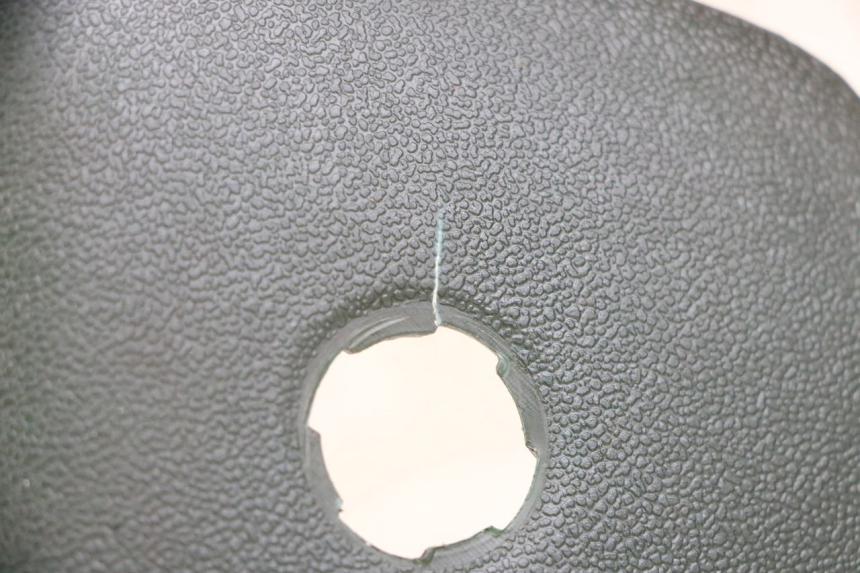 photo de TRAPPE DE VISITE AVANT PEUGEOT ELYSEO 125 (1999 - 2004) - Détail de la pièce