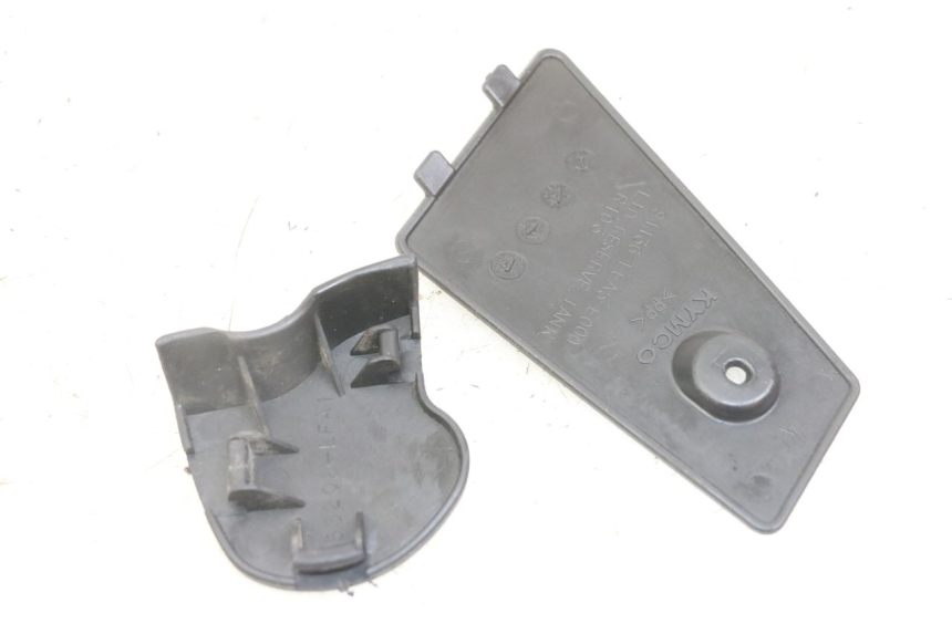 photo de TRAPPE DE VISITE AVANT KYMCO DINK 4T 50 (2007 - 2018) - Détail de la pièce