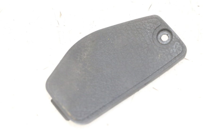 photo de TRAPPE DE VISITE AVANT PIAGGIO MP3 LT 300 (2010 - 2016) - Vue principale