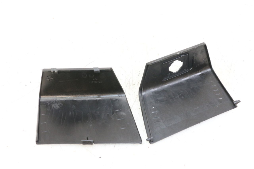 photo de TRAPPE DE VISITE AVANT PEUGEOT SATELIS COMPRESSOR K15 125 (2006 - 2009) - Détail de la pièce