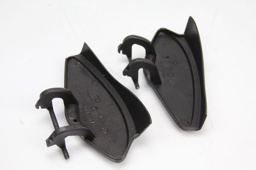 photo de TRAPPE DE VISITE AVANT PIAGGIO X9 125 (2000 - 2003) - Vue d’ensemble