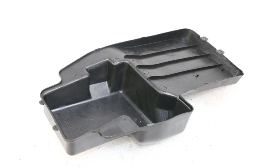 photo de TRAPPE DE VISITE JONWAY AZTRAL 125 (2008 - 2017) - Zoom état d’usage