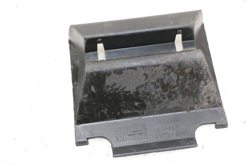 photo de TRAPPE DE VISITE YAMAHA BW'S 50 (2004 - 2017) - Détail de la pièce