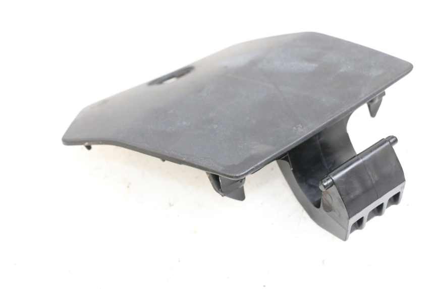 photo de TRAPPE DE VISITE PEUGEOT CITYSTAR 50 (2013 - 2017) - Zoom état d’usage