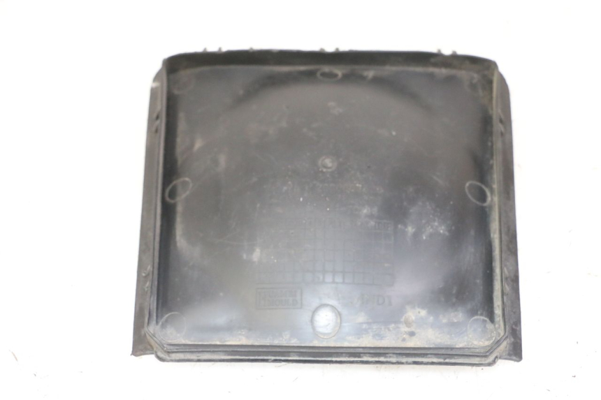 photo de TRAPPE DE VISITE PEUGEOT CITYSTAR 50 (2013 - 2017) - Zoom état d’usage