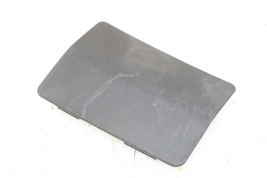 photo de TRAPPE DE VISITE PEUGEOT E-VIVACITY 1 (2012 - 2018) - Vue principale