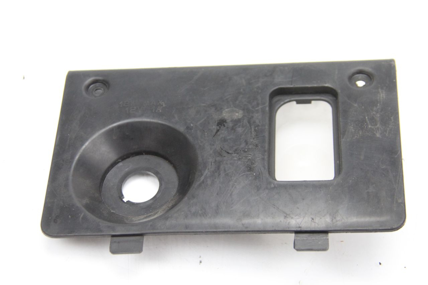 photo de TRAPPE DE VISITE HONDA FES PANTHEON 125 (2003 - 2007) - Vue principale