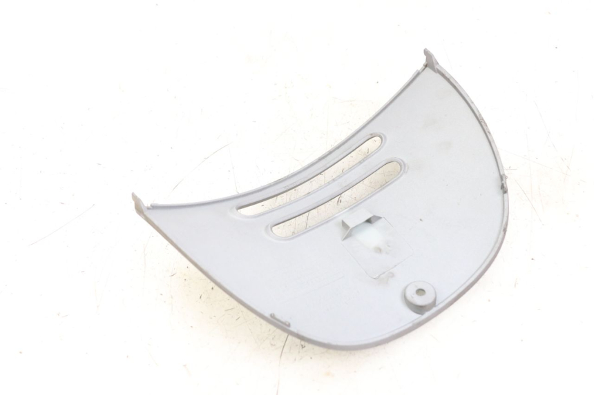 photo de TRAPPE DE VISITE SYM FIDDLE 3 III 125 (2014 - 2020) - Zoom état d’usage