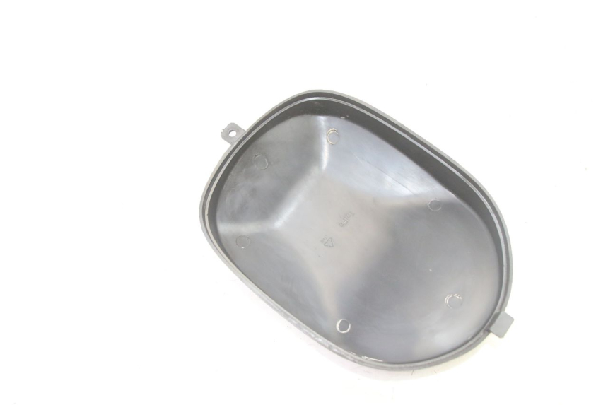 photo de TRAPPE DE VISITE VENESI FLY RETRO 4T 50 (2020 - 2025) - Zoom état d’usage