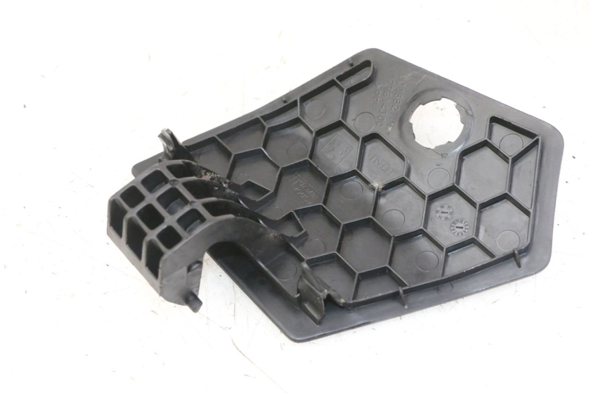 photo de  TRAPPE DE VISITE GAUCHE PEUGEOT CITYSTAR 50 (2013 - 2017) - Détail de la pièce