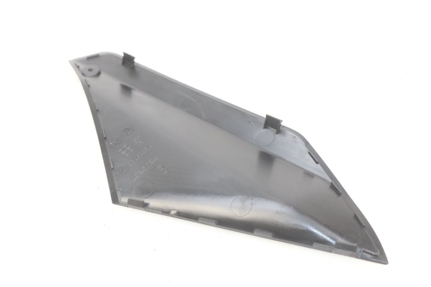 photo de TRAPPE DE VISITE GAUCHE PEUGEOT GEOPOLIS 400 (2007 - 2013) - Autre angle de vue