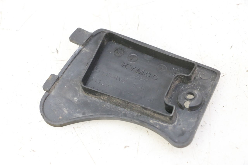 photo de TRAPPE DE VISITE KYMCO GRAND DINK 125 (2002 - 2007) - Zoom état d’usage