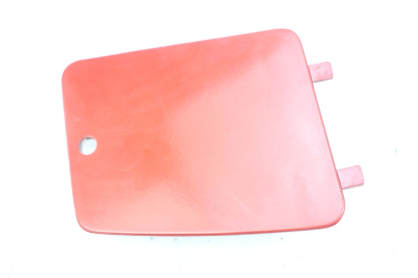 photo de TRAPPE DE VISITE PIAGGIO HEXAGON 2T 125 (1994 - 1998) - Zoom état d’usage